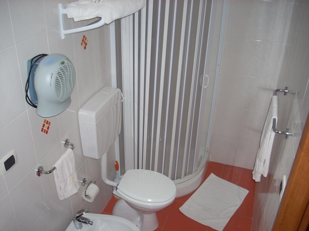 Eurelios Bed & Breakfast Adrano Phòng bức ảnh